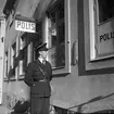 Polischefer andas ut.
16 juli 1959.