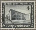 Frimärke ur Gösta Bodmans filatelistiska motivsamling, påbörjad 1950.
Frimärke från Tyskland, 1936. Motiv av Luftfartsministerium i Berlin 1936. 