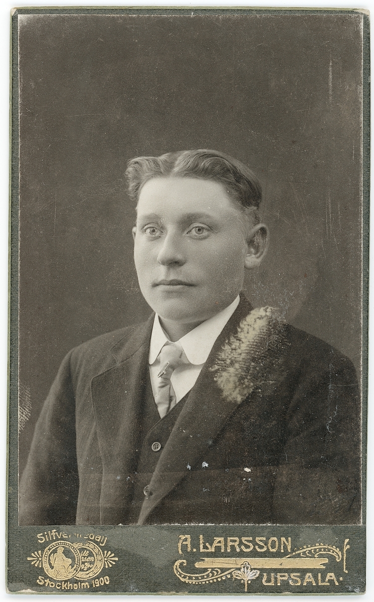 Kabinettsfotografi - Oskar E, Uppsala 1911