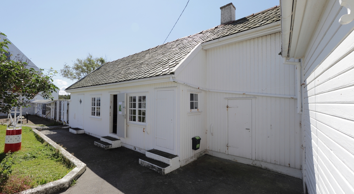 uthusbygning