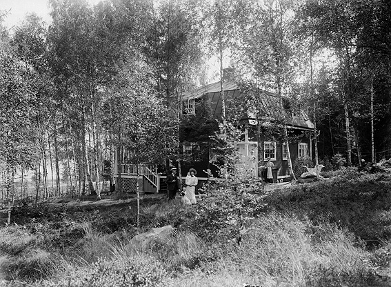 Kassör Setterbergs villa Nissebo plåtad 10 augusti 1908.