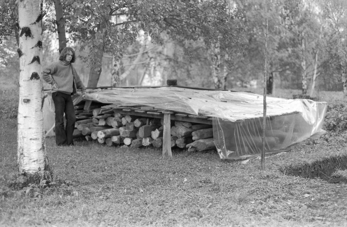 PIONERHUSET+ DEN NYE GRUNNMUREN TIL DET NYE HUSET+ R. V. 