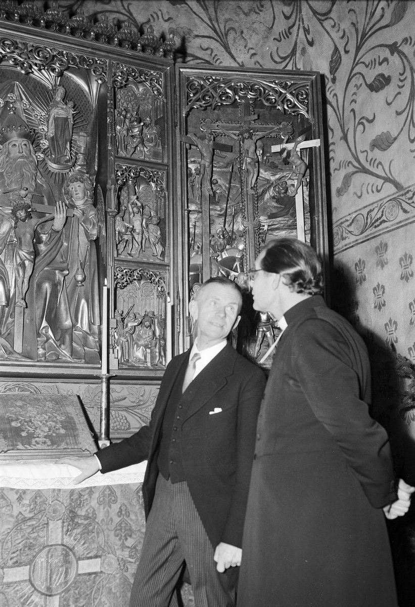 Invigning, Funbo kyrka, Uppland 1951