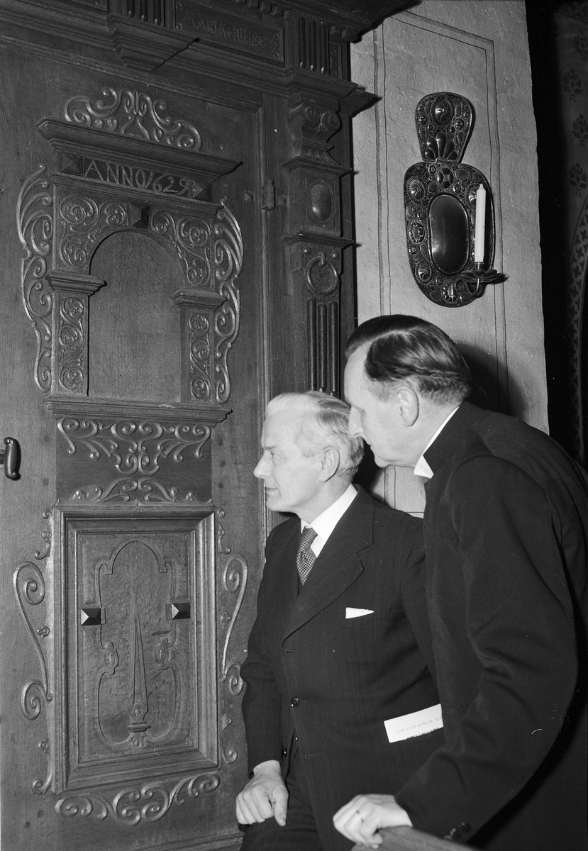 Invigning, Funbo kyrka, Uppland 1951