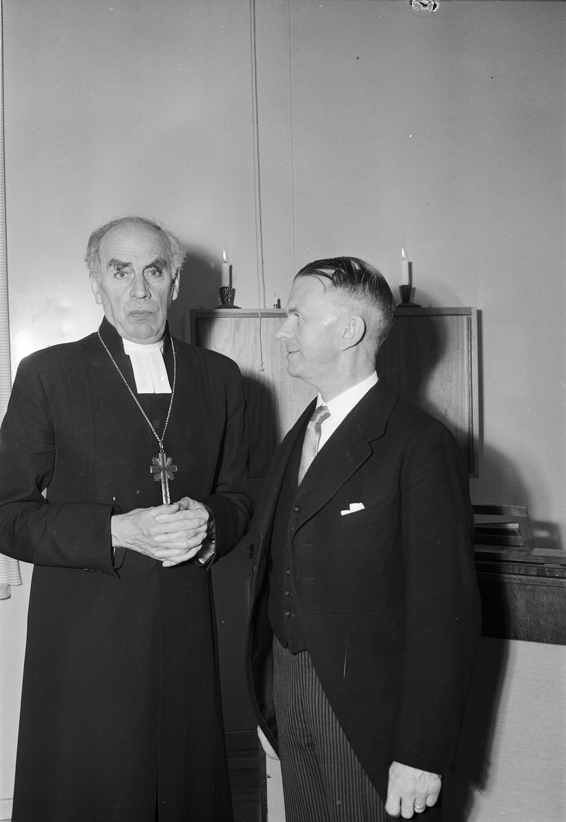 Invigning, Funbo kyrka, Uppland 1951