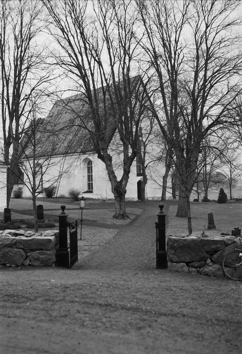 Invigning, Funbo kyrka, Uppland 1951