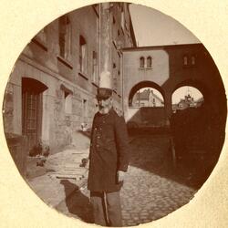 Mann ved Sukkenes bro