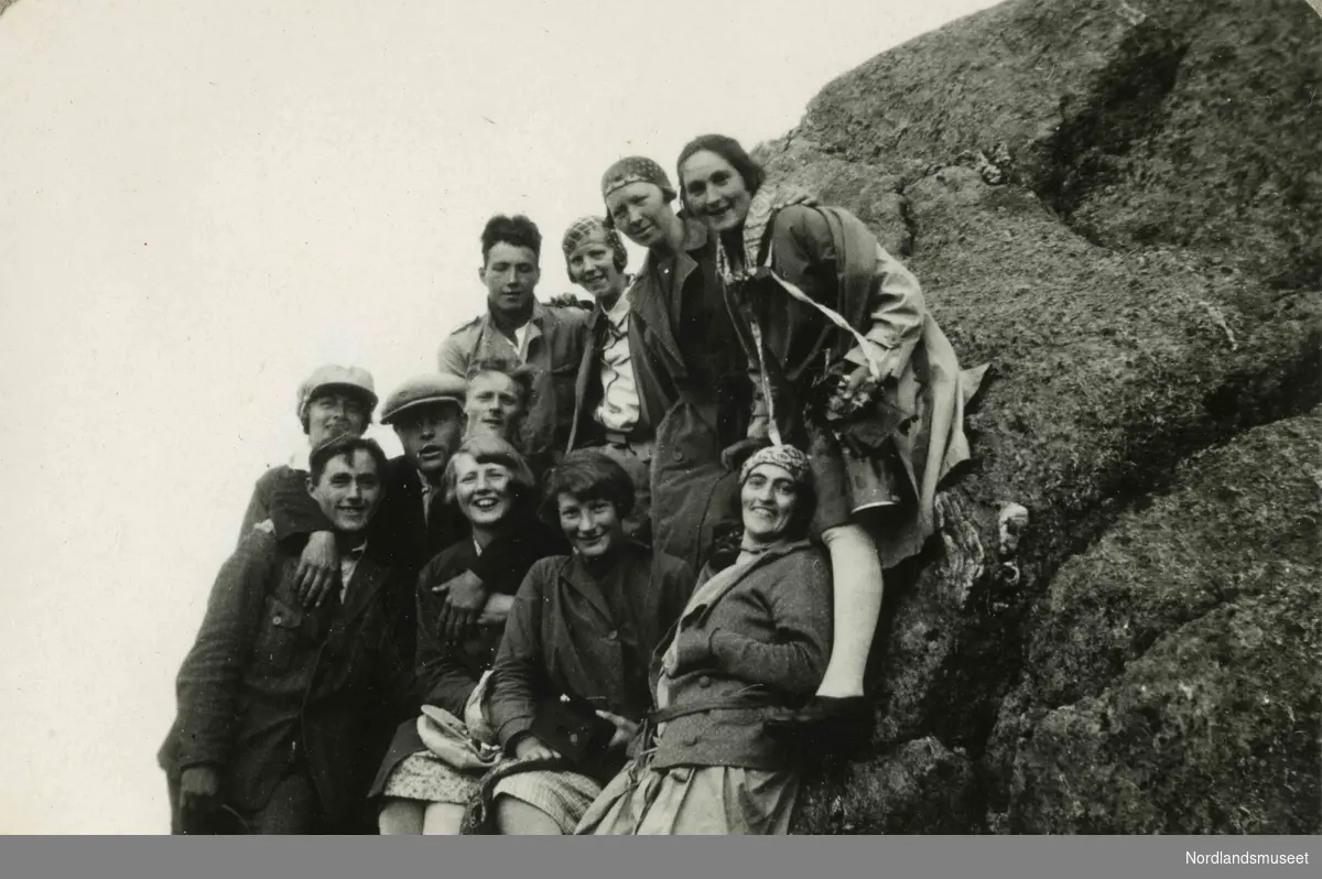Tekst i album: Fra fjellturer på Ånsvikfjellet 1920-30-tallet.