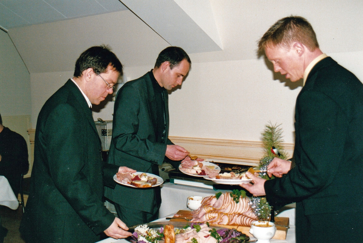 Julbord på T 2, december 2001.