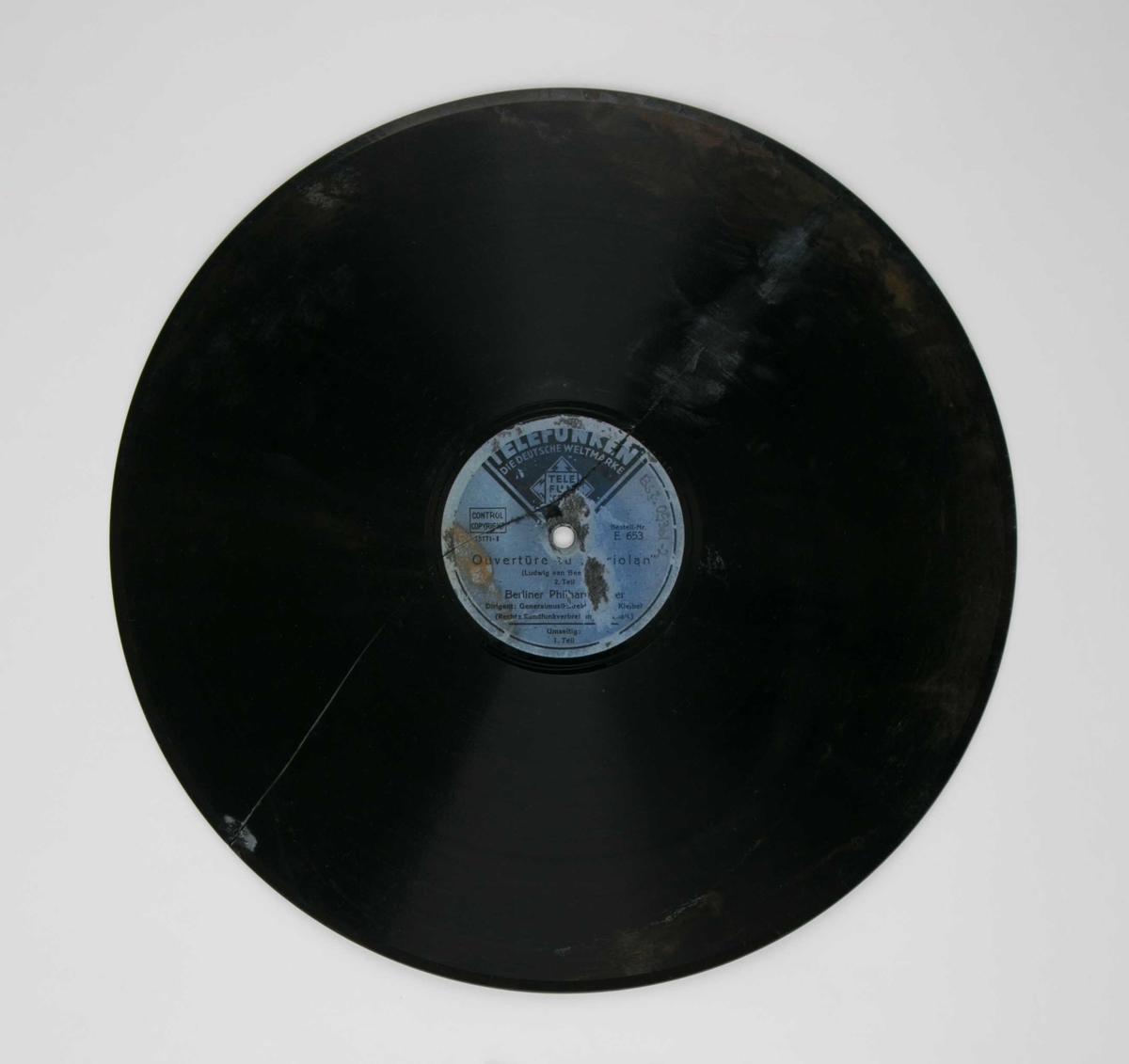 Grammofonplater: Fra det tyske skipet FRANKENWALD som grunnstøtte og sank 6.1.1940 ved Solund. "Ouvertüre zu Coriolan" av Ludwig van Beethoven spilt av Berlinger Philharmoniker.