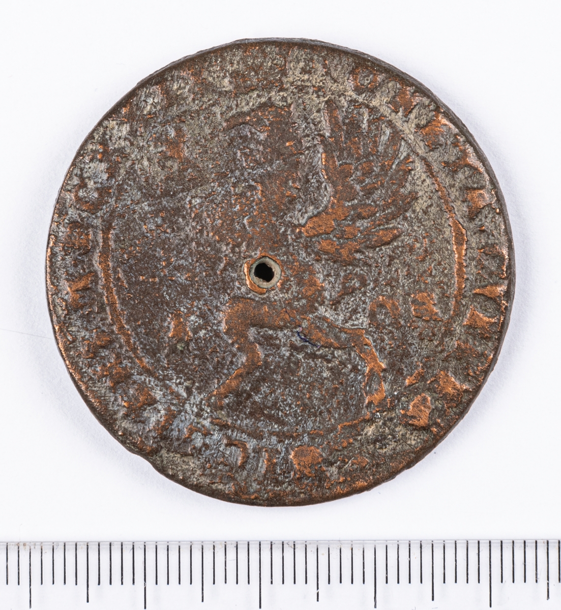 Mynt, 1 öre, Gustav II Adolf, Sverige, 1629. Med hål.