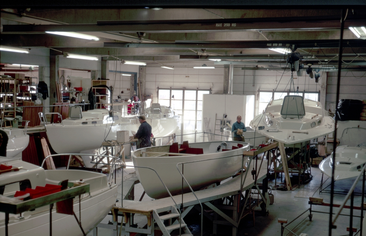 Interiör från Albin Marins monteringsfabrik i Kristinehamn.