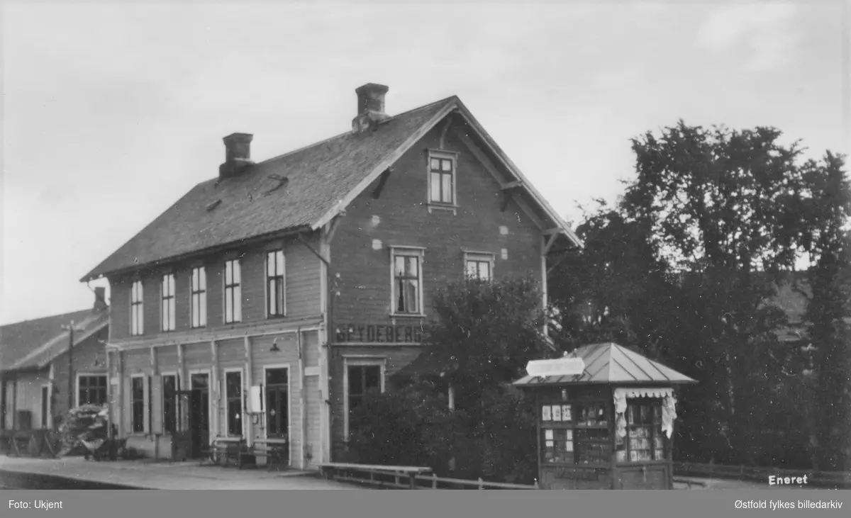 Spydeberg jernbanestasjon, 1923-35. Postkort