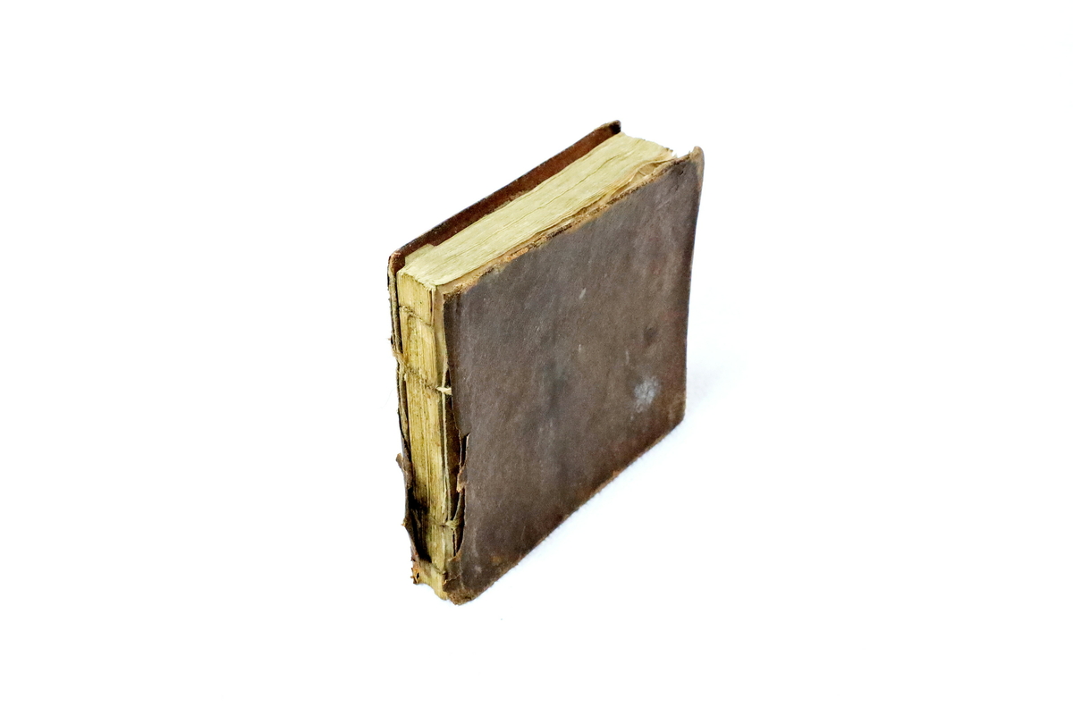 An Accurate Pronouncing Dictionary