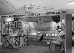 Stand for Den norske bånd & blondefabrik og a/s Tekstilkonfe