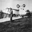 Ett flygplan S 6B, Fokker C.V nr 388 ligger på marken på ett staket efter att ha slagit runt. Malmen, 29/8 1936.