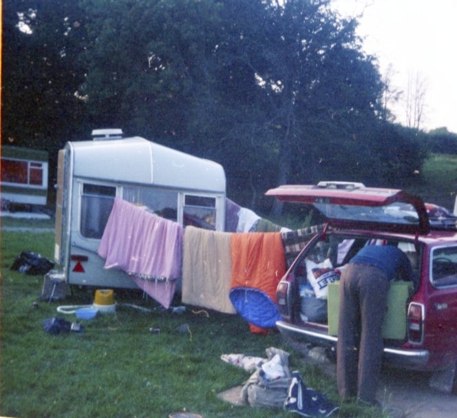 En familie på campingtur, sommeren 1978.