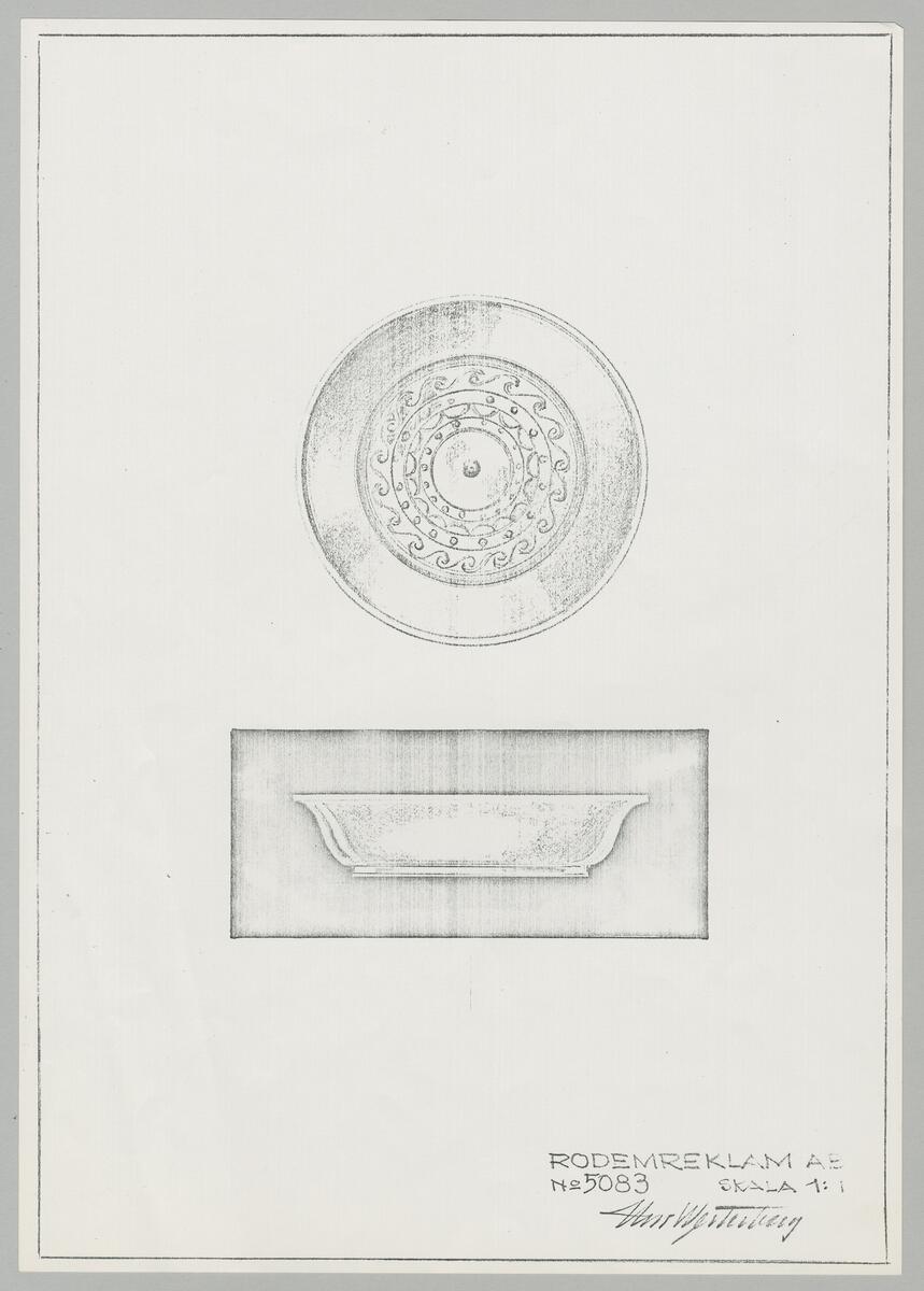 Skiss skål, låg, med dekor i botten i form av vågor streck och prickar. Skissen är en kopia visande färdig produkt märkt 5083