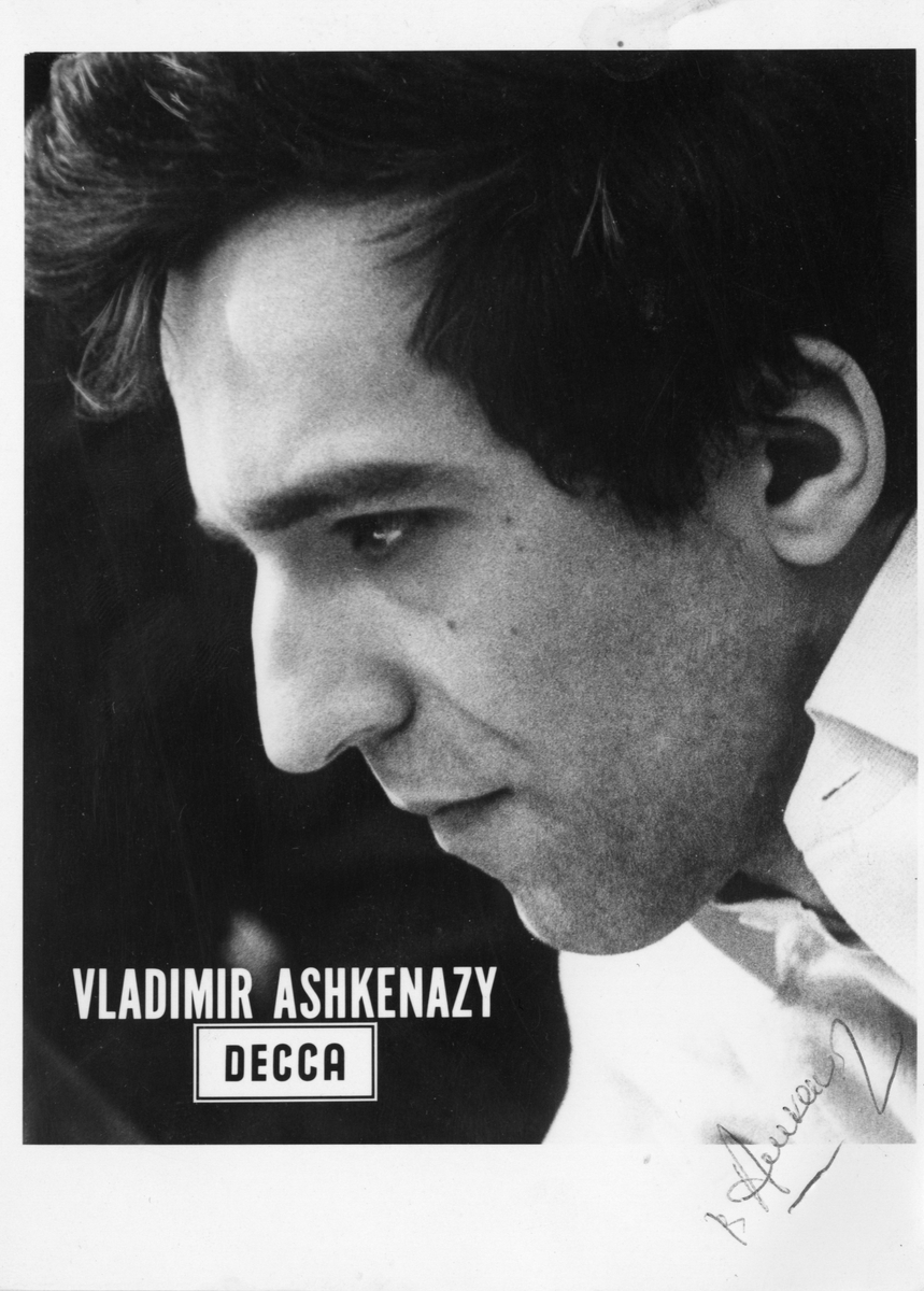 Ashkenazy, Vladimir (1937 - )