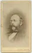 Porträtt på Läkaren Gustaf Engstrand.  Levde från1836-06-10 till1902-07-15.