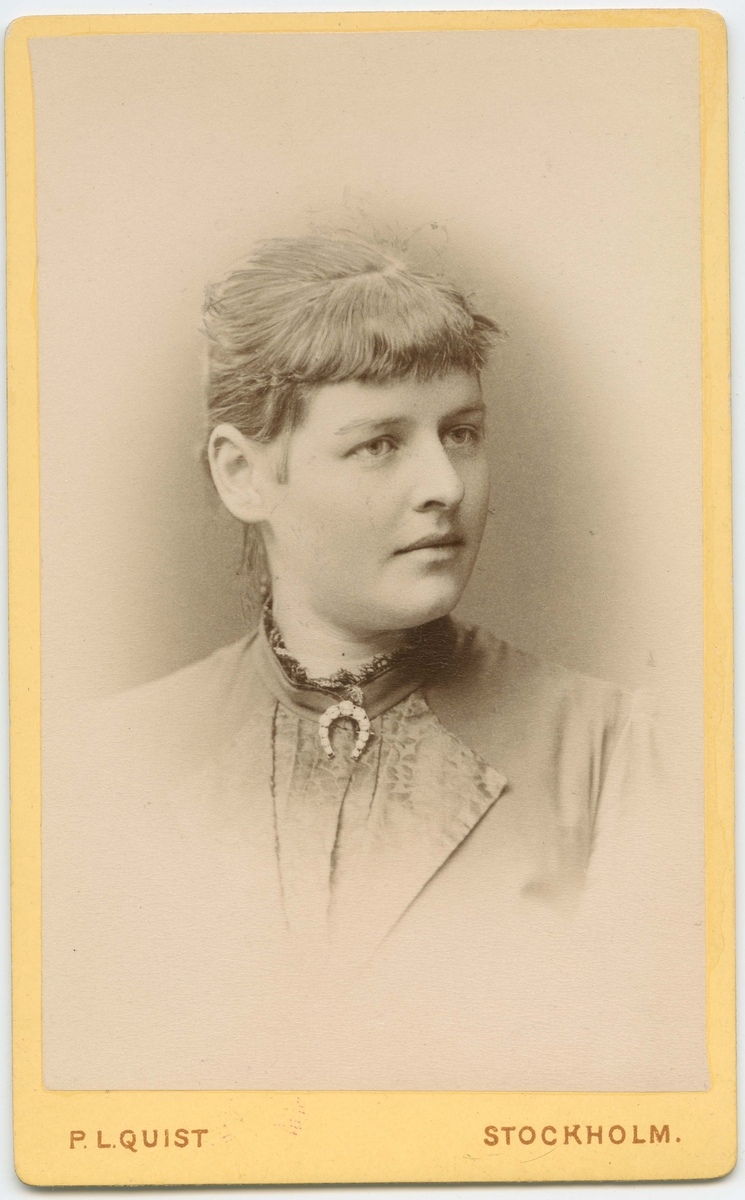 Porträtt på Augusta Engström, Syster till Herman Engström.