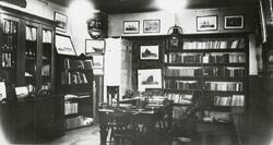 Bibliotek och läsrum vid Sjöfartsmuseet, Skeppsbron 46 i Sto