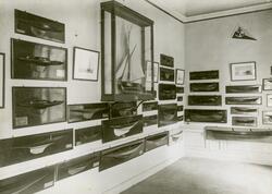 Utställning i Sjösportsavdelningen, i Sjömanskapsavdelningen