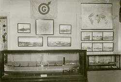 Sjöfartsmuseum, Skeppsbron 46, Stockholm. Utställning i Yngr