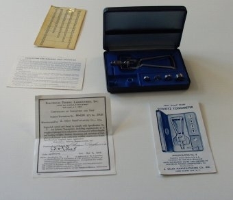 Tonometer