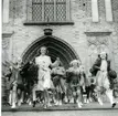 Västerås, kv. Domkyrkan.
Skolavslutning 1947.