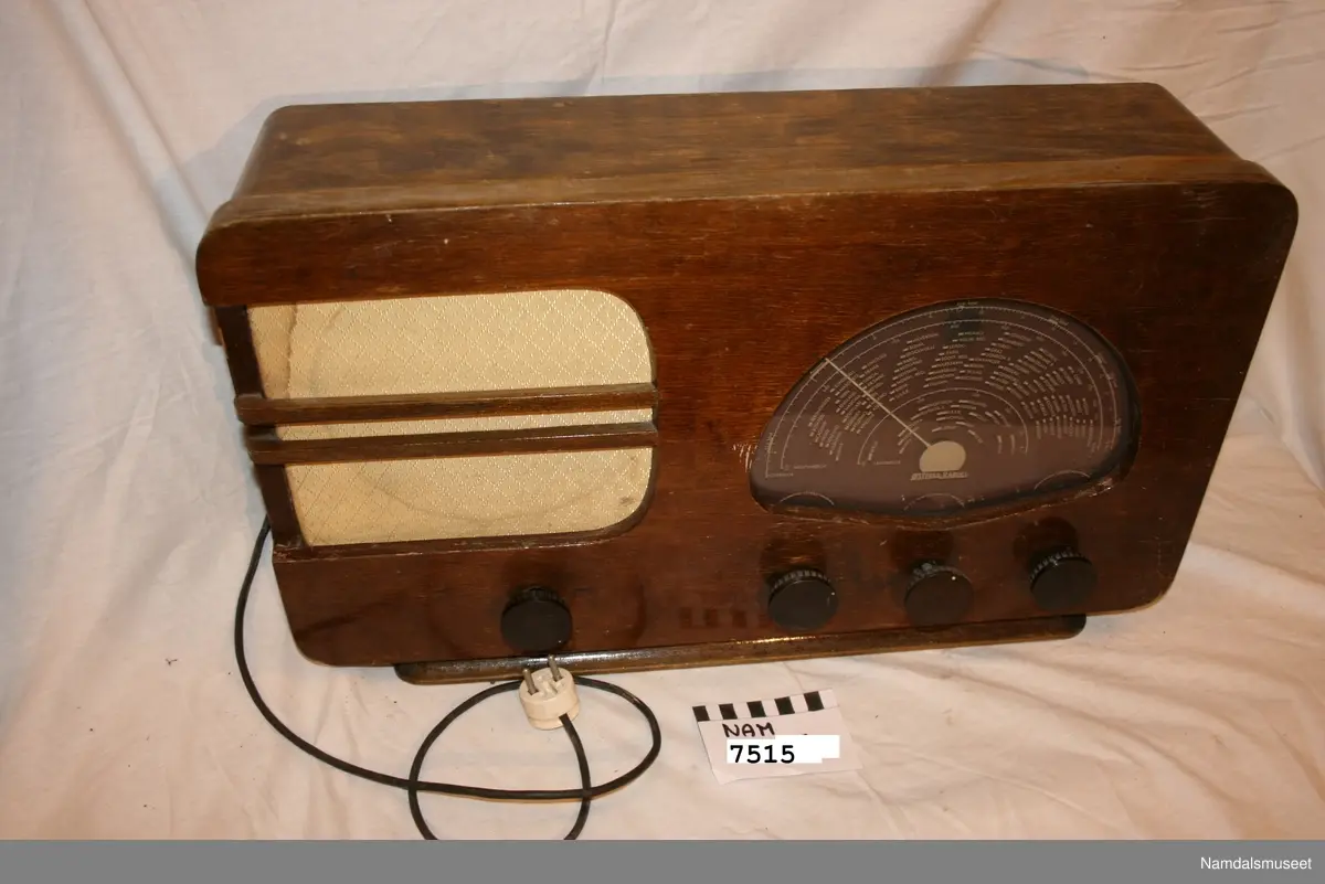 Østfoldradio type 147