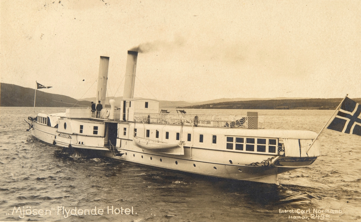 Postkort, mjøsbåt, D/S Mjøsen, tidligere D/S Kong Oscar, Mjøsen flytende hotel, hugget 1939.