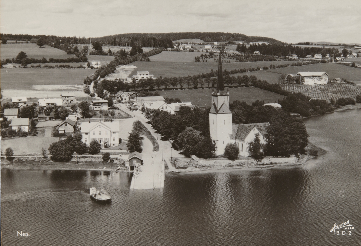 Postkort, flyfoto, Tingnes, Nes Kirke, Nessundet, fergen M/F Helgøya foran Nes brygge,