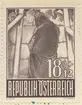 Frimärke ur Gösta Bodmans filatelistiska motivsamling, påbörjad 1950.
Frimärke från Österrike, 1947. Motiv av Krigsfångebesökare utanför taggtråd