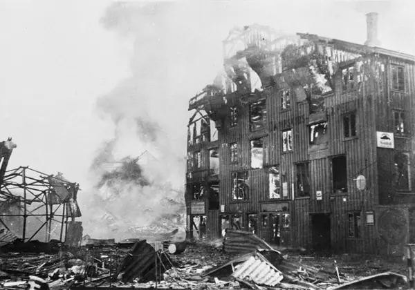 Ødeleggelser etter bombing av Kristiansund (kopi)