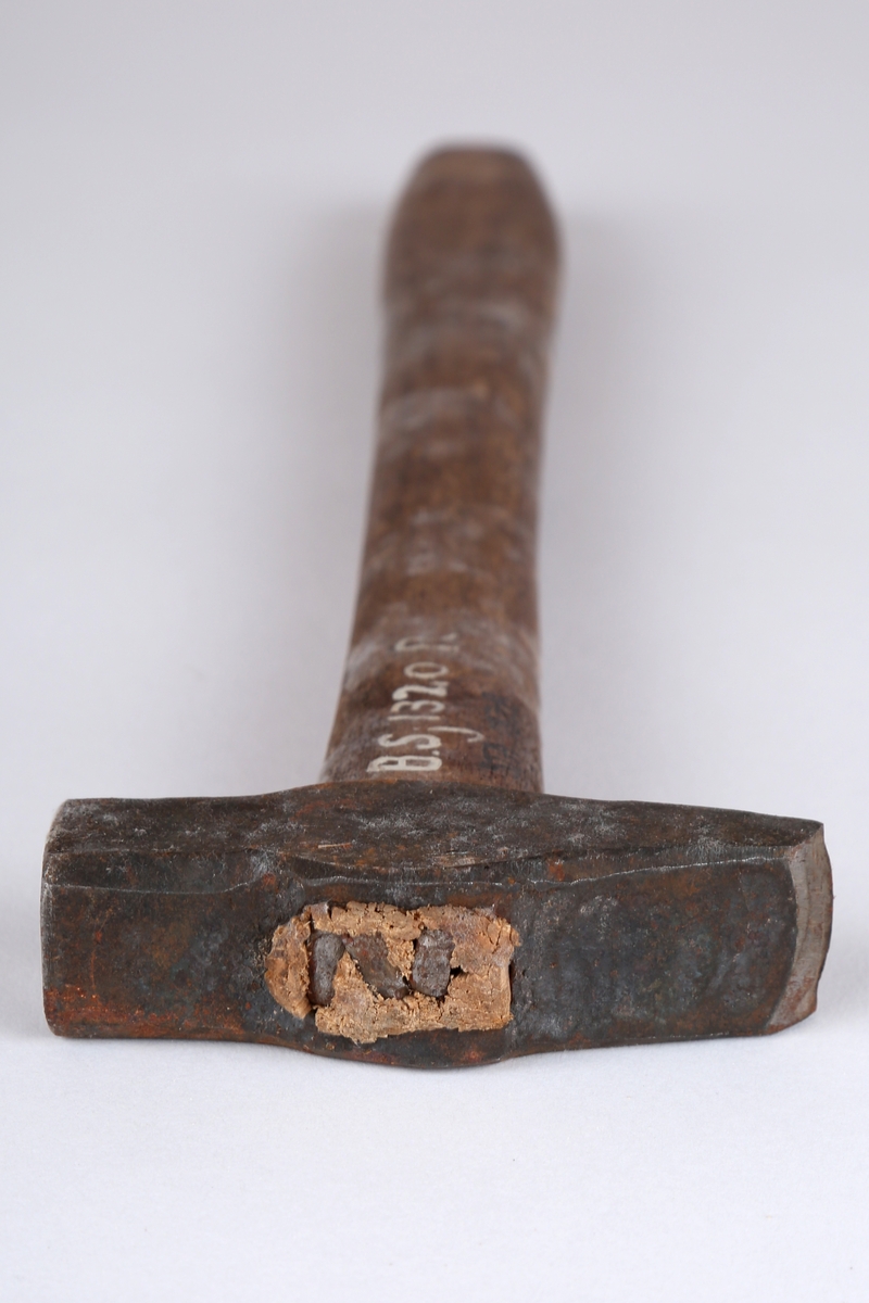 Klinkhamar (Hammer).