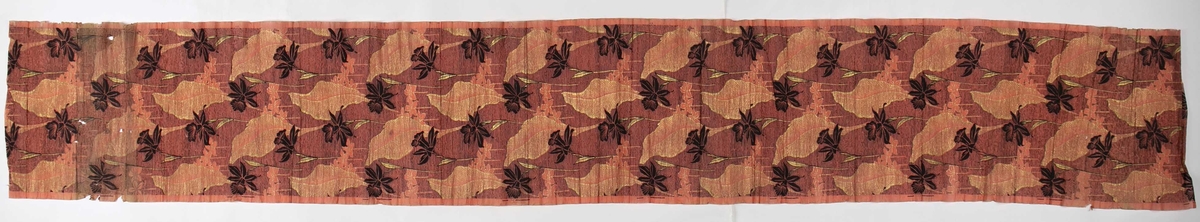 Stiliserte blomster og ranker