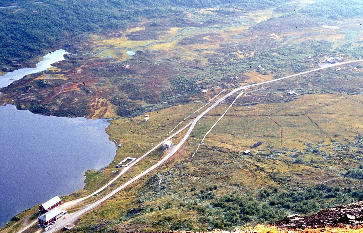 Utsyn frå Støgonøse, Vang