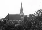 Krokeks nya kyrka i nygotisk stil uppfördes under åren 1895-96. Här en vy kort efter invigningen.