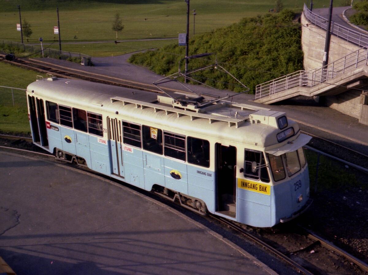 Oslo Sporveier, MBG 259, linje 7 fotografert på Sinsen. 