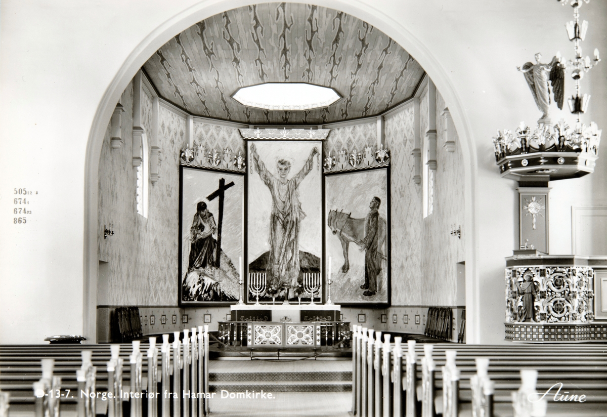 Postkort, Hamar domkirke, interiør, altertavle malt av Henrik Sørensen, prekestol, 
