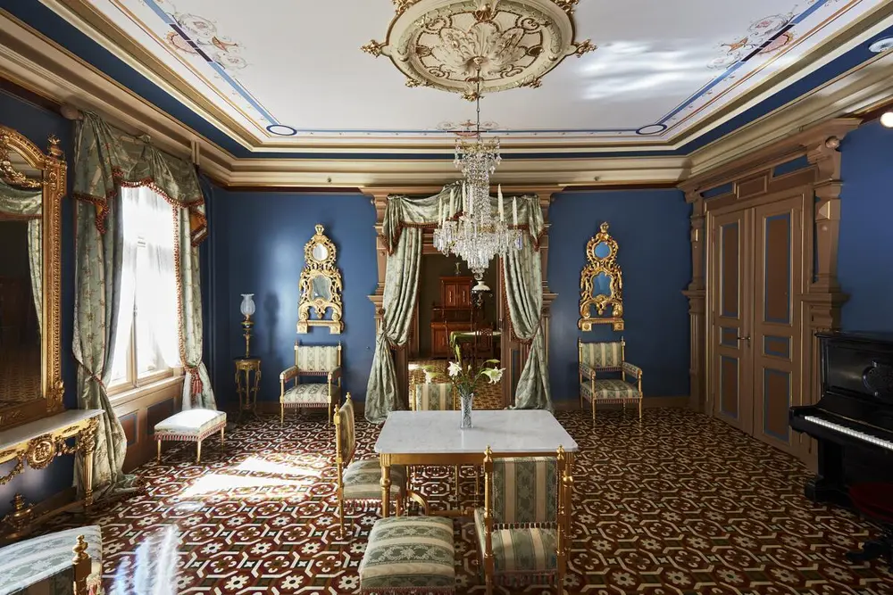 Den blå salongen i Ibsens leilighet. 