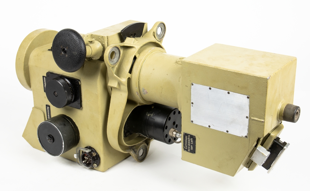 Bombsikte förvaras i förvaringslåda.