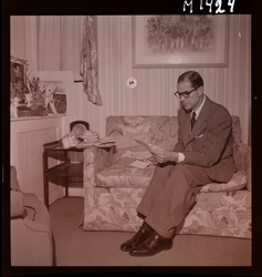 1687 Ingrid Bergman U.S.A Huvudrollen i Broadway-pjäsen Joan