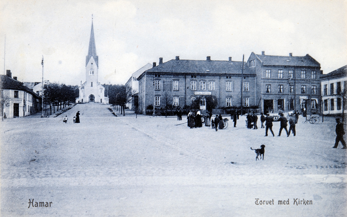 Postkort, Hamar, Stortorget, Hamar domkirke i Kirkegata, Hotell Central i Munchgården,