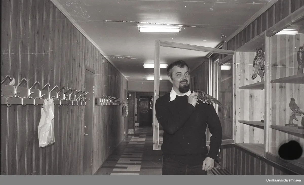 Prekeil'n, skuleavis Vågå ungdomsskule 1974-84
Reidar Johannesen (lærar)