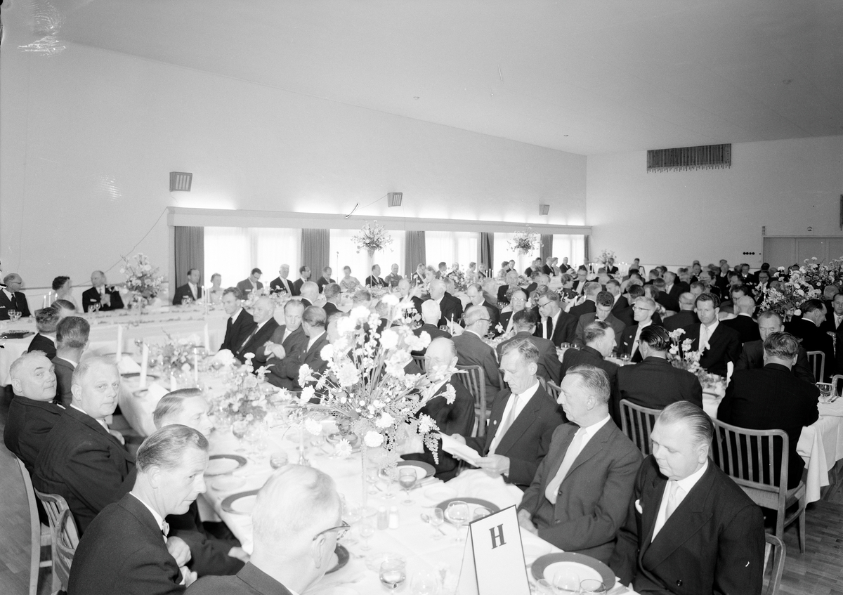 Kongemiddag i forbindelse med Gjøvik bys 100årsjubileum.