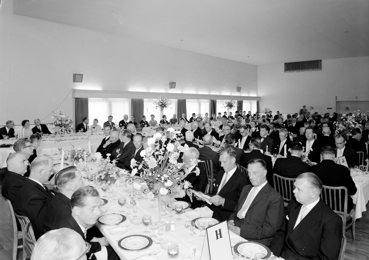 Kongemiddag i forbindelse med Gjøvik bys 100årsjubileum.