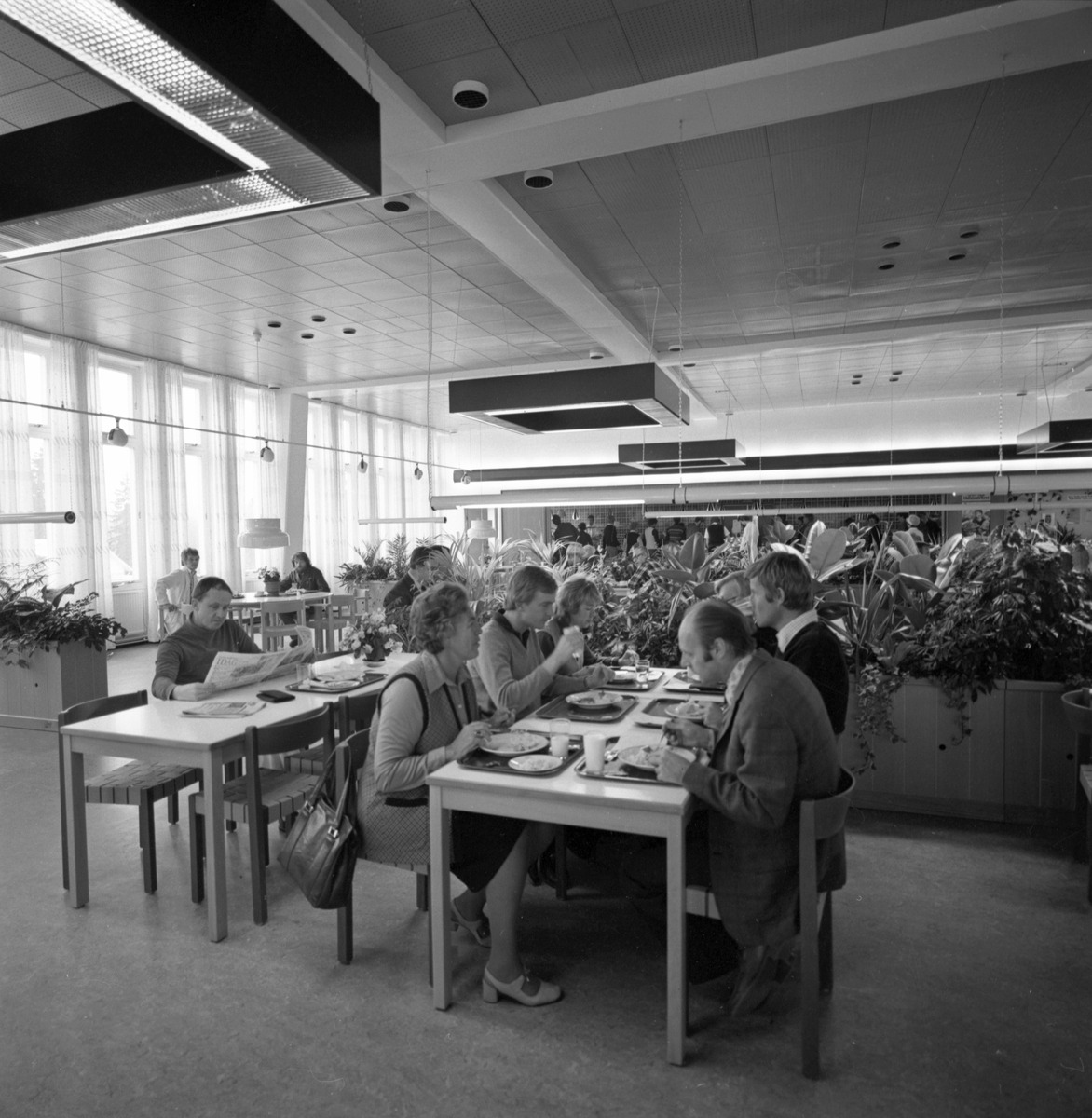 Serie bilder från Cloettas anläggning i Ljungsbro. Året var 1979.