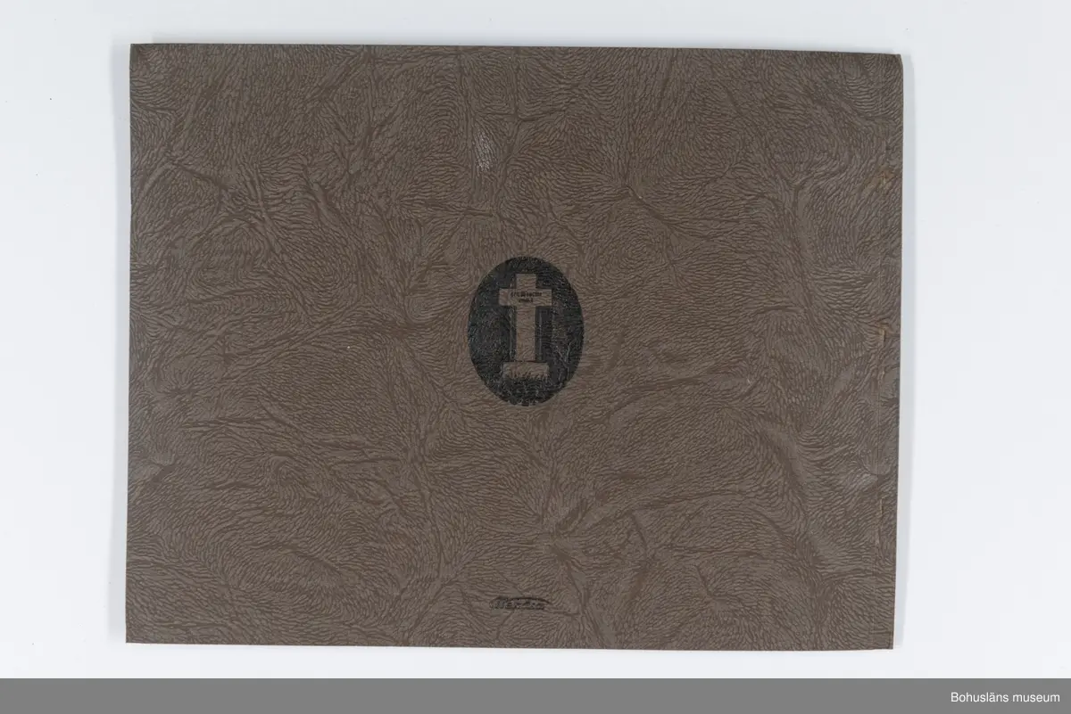 Reklambroschyr för Granitaktiebolaget Kullgrens Enkas gravvårdar, 1930-tal.